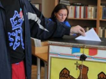 Суд признал недействительными выборы президента Молдавии