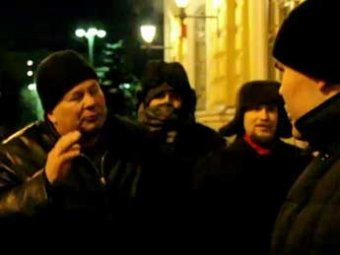 Оппозиционеры и прокремлевские активисты подрались в московской мэрии