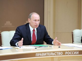 Путин обвинил Запад в «воинственном зуде» и заявил о готовности помочь ЕС финансами