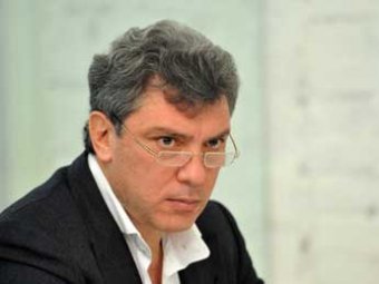 Скандал: Немцова обвиняют в избиении блогера