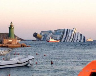 Число жертв затонувшего лайнера Costa Concordia достигло 30 человек