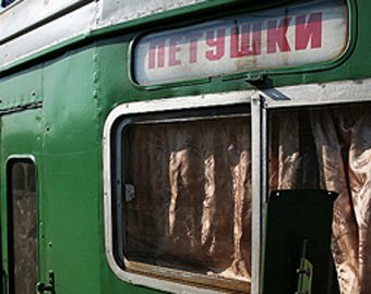 Неизвестные обстреляли фирменный поезд "Владимир-Петушки", есть раненые