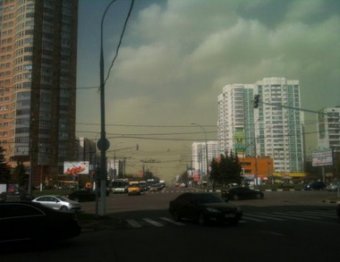 Зеленые облака и буря вызвали панику в Москве