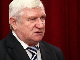 Скончался министр, попавший в ДТП под Омском