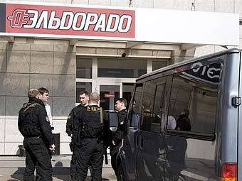 СМИ: в офисе "Эльдорадо" провели обыски по делу о неуплате налогов