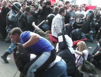 Вину оппозиционеров в провокации массовых беспорядков на Болотной нашли на видео