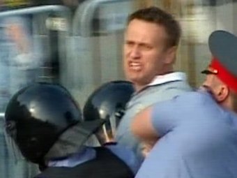 Навального и Удальцова вновь задержала полиция