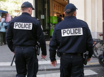 В Тулузе вооружённый мужчина захватил четырёх заложников