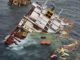 У берегов Австралии затонуло судно со 150 нелегалами
