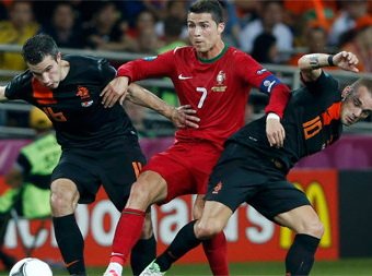 Евро-2012: Криштиану Роналду вывел португальцев в 1/4 финала