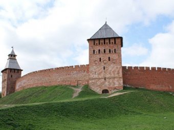 В Кремле Великого Новгорода избили иностранных туристов