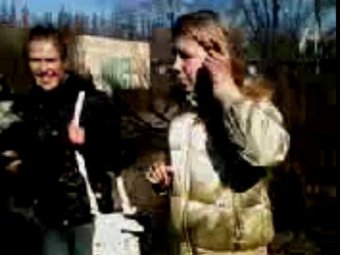 В Приморье подростки издевались над девочкой и снимали это на видео