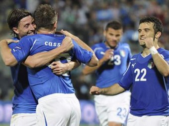 Сборная Италии готова отказаться от участия в Евро-2012