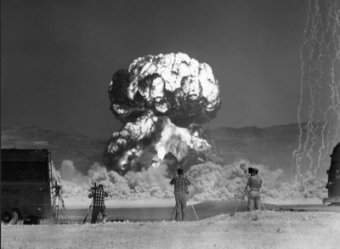 Обнародованы уникальные съемки ядерного взрыва без монтажа
