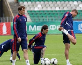 РФС: сборная России на Евро-2012 требовала премий, угрожая не выйти на поле