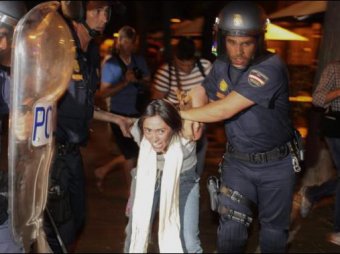 В Мадриде прошла многотысячная акция протеста: ранены 26 человек