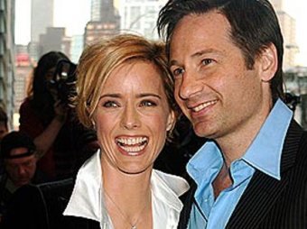 Актер Дэвид Духовны снова подал на развод