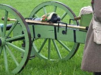 Под Петербургом 4 человека ранены во время реконструкции Бородинской битвы