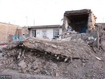 Мощное землетрясение в Иране: свыше 250 погибших