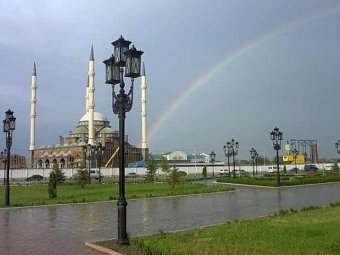 Счастье не в Москве: названы самые счастливые города России