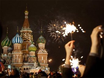 Роструд рассказал, сколько продлятся новогодние праздники в России