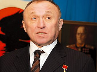 Экс-министр обороны России Грачев попал в реанимацию, отравившись грибами