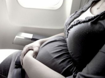 В Харькове самолёт совершил экстренную посадку из-за родов на борту