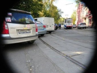 В Москве неизвестные обстреливают автомобили из "травматики"