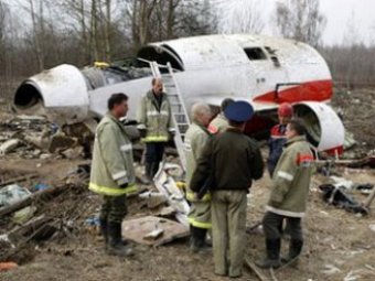 СМИ вычислили автора жутких фото авиакатастрофы под Смоленском
