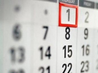 Медведев утвердил перенос выходных в 2013 году