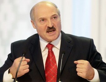 Лукашенко сделал сенсационное признание: из Москвы ему предлагали взятку в  млрд