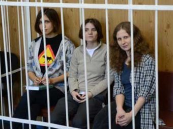 Вслед за Путиным Pussy Riot номинированы на премию "Человек года" по версии Time