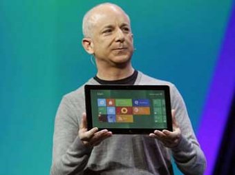 После выпуска Windows 8 топ-менеджер Microsoft подал в отставку