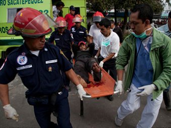 В Гватемале мощное землетрясение вызвало цунами: 48 человек погибли