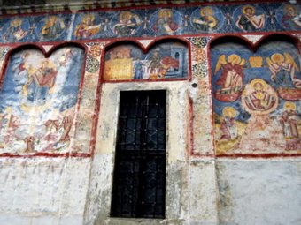 В Румынии нашли фрески XVIII века со сценами апокалипсиса 21.12.12