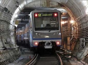 В московском метро появятся платформенные двери и в час пик исчезнут сиденья