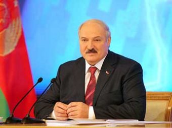 Лукашенко посоветовал Путину "ногой топнуть и забить "болт" на "закон Магнитского"