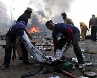 В Пакистане взорвался автобус спаломниками: 19 погибших