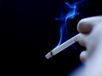 Учёные: пассивное курение приводит к слабоумию