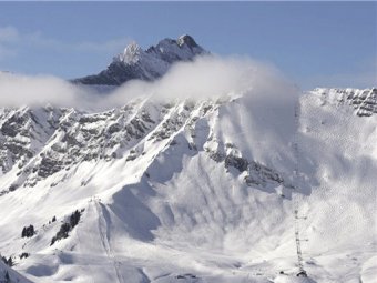 В Альпах на снегоходе насмерть разбились шестеро россиян
