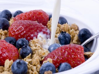 Диетологи огласили "черный список" продуктов, категорически не подходящих для завтрака