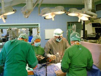Немецкие хирурги забыли в пациенте 16 предметов