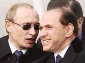 Берлускони заявил о братских отношениях с Путиным: "он лучший в мире политик"