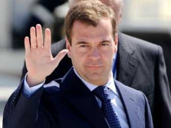 Пресс-секретарь Медведева попросила не обижать его в Сети: "Он вам не Димон"