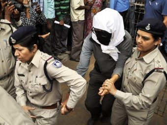 В Индии туристку из Швейцарии изнасиловали на глазах у мужа