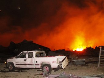 Взрыв на заводе в Техасе: 35 жизней погибших