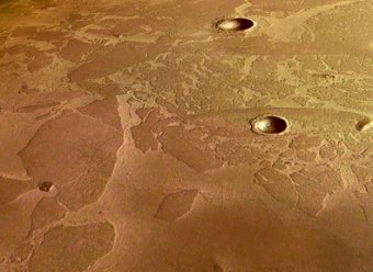 На поверхности Марса разглядели гигантскую "непристойность"