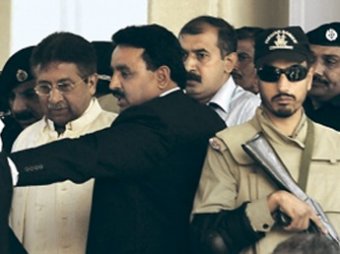 В Пакистане арестован сбежавший из суда экс-президент страны Первез Мушарраф