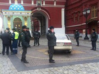 "Сын Путина" пытался заехать на Манежную площадь на "Жигулях"