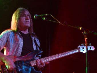 Умер бас-гитарист британской рок-группы Uriah Heep